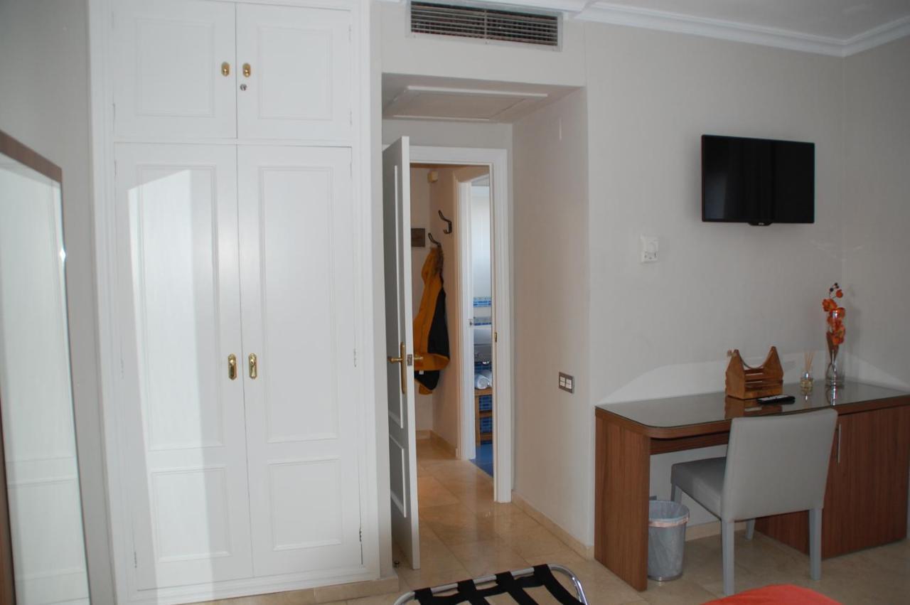Triana L Apartment Севиля Екстериор снимка